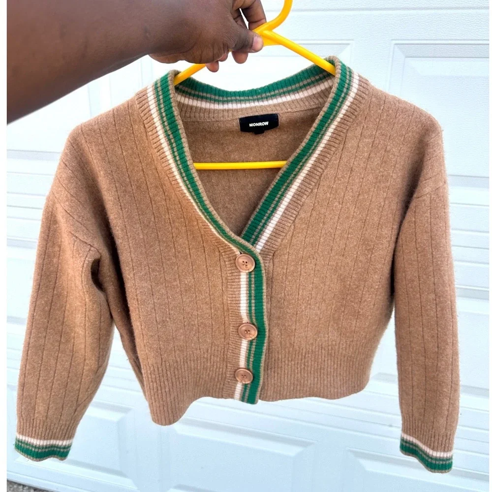 Monrow Women's Wool Cashmere Cropped Cardigan V-Neck Sweater Size Medium Tan